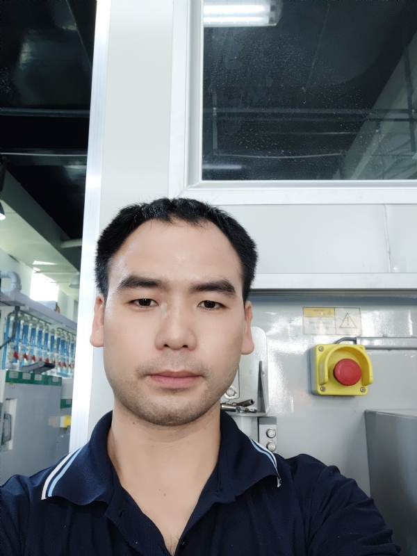 黄伟的第一张照片--开平认干亲服务网